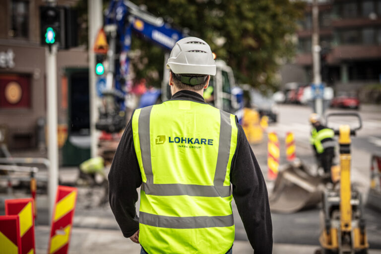 Oulun Lämpöputkitus liittyy Lohkare Infraan